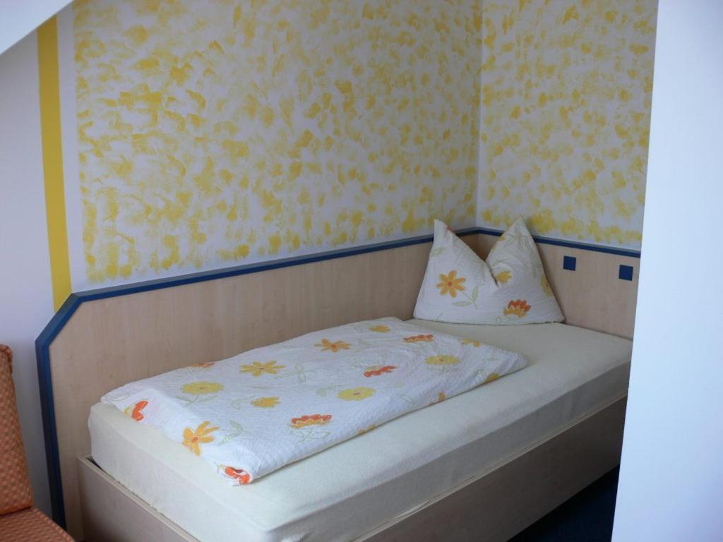 Pension zur Einkehr Allersberg Exterior foto